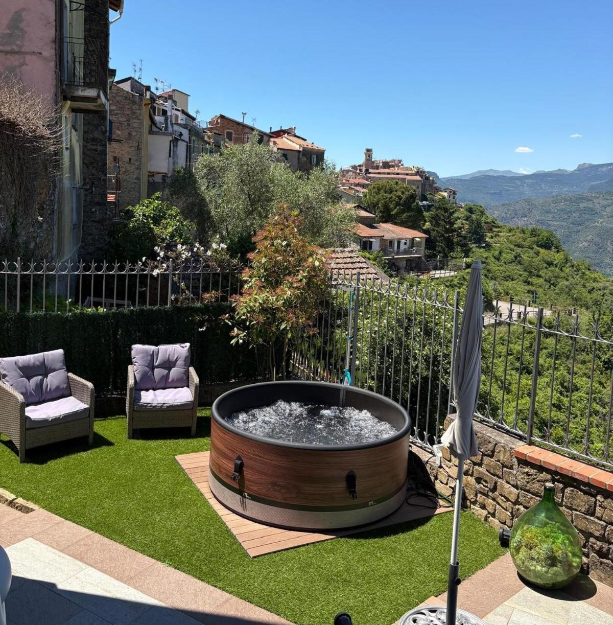 Villa Il Piccolo Giardino à Perinaldo Extérieur photo